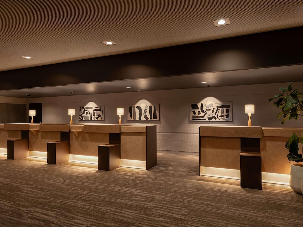 Mercure Kochi Tosa Resort & Spa 8/50