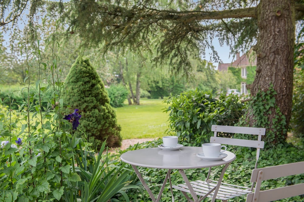 Relais Du Silence Domaine de Bellevue 26/76