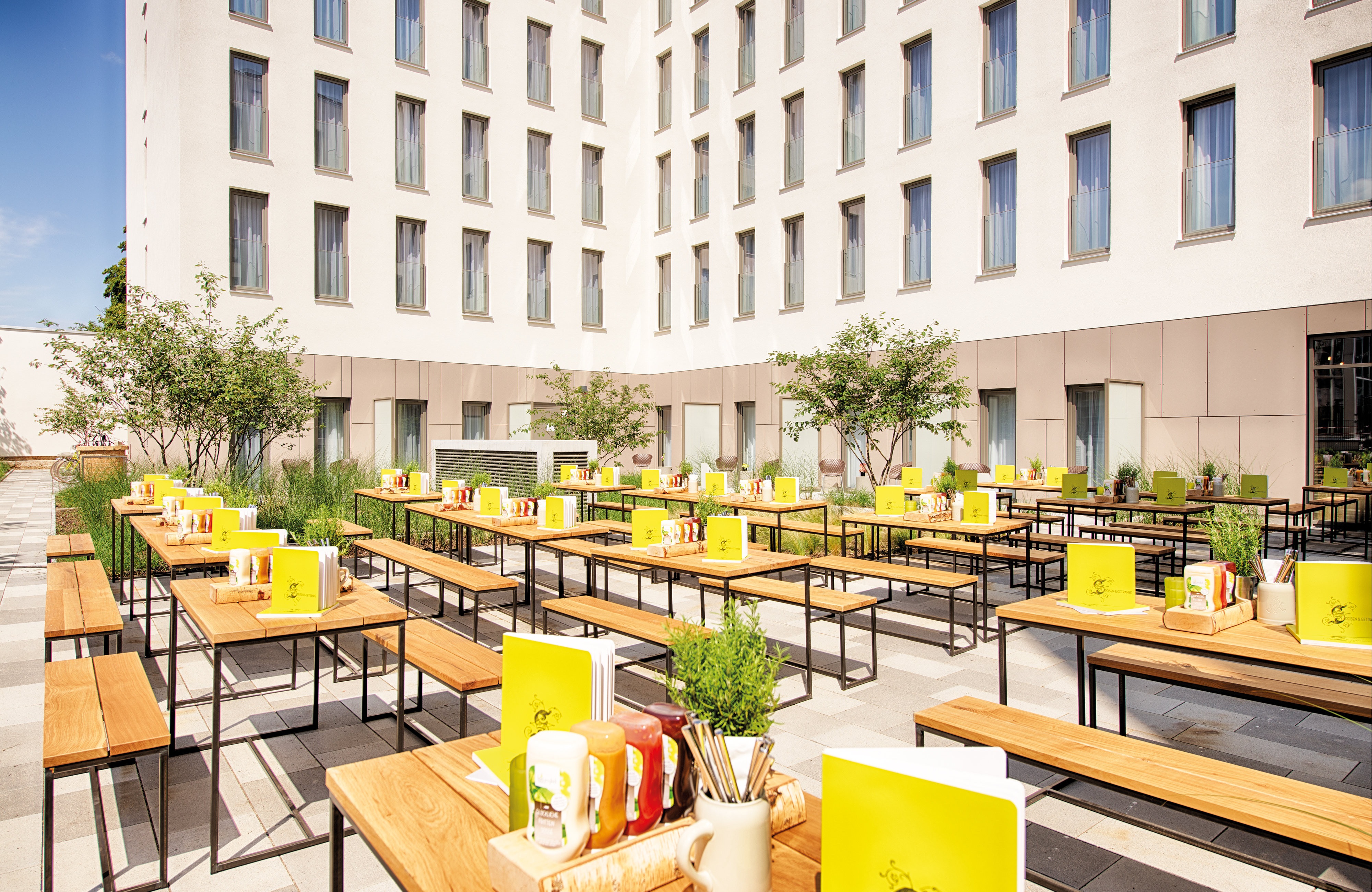 NYX Hotel Munich by Leonardo Hotels 66/66