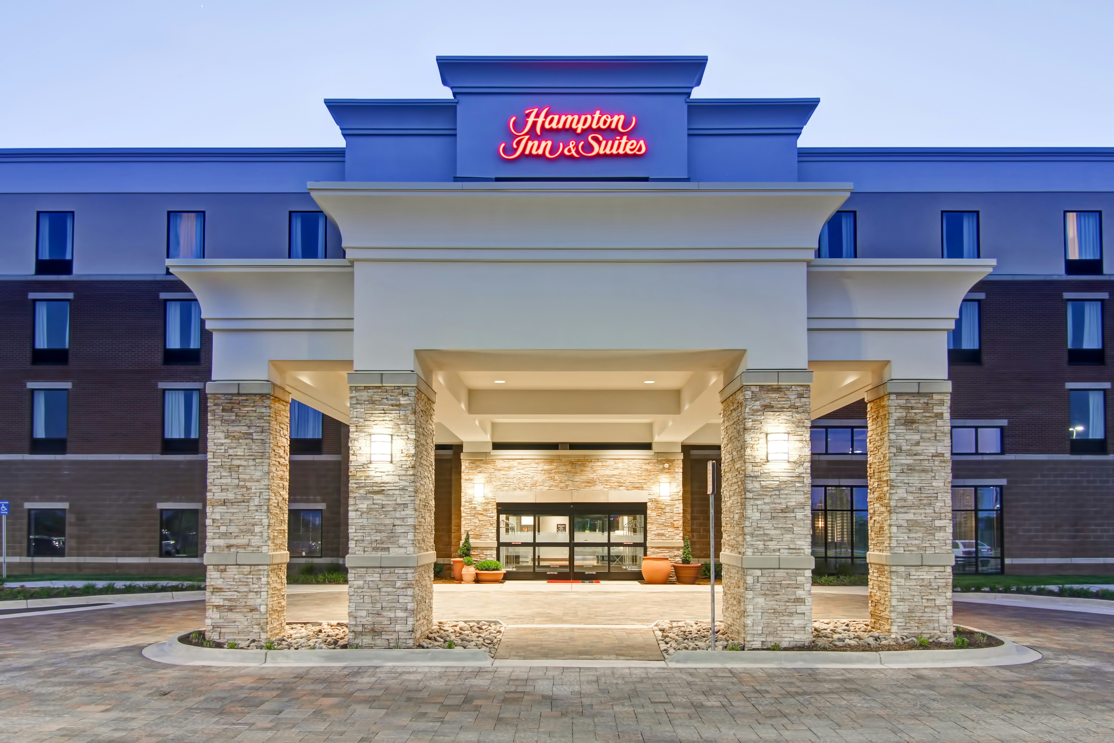 Hampton Inn And Suites Detroit Troy 2/64