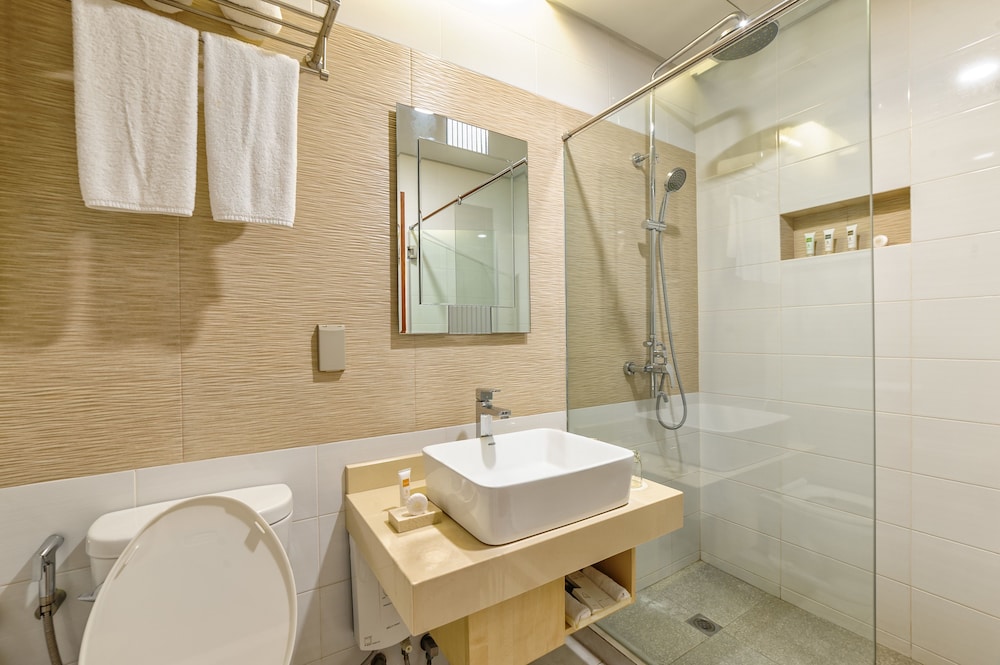 Sweet Home Boutique Hotel 69/72