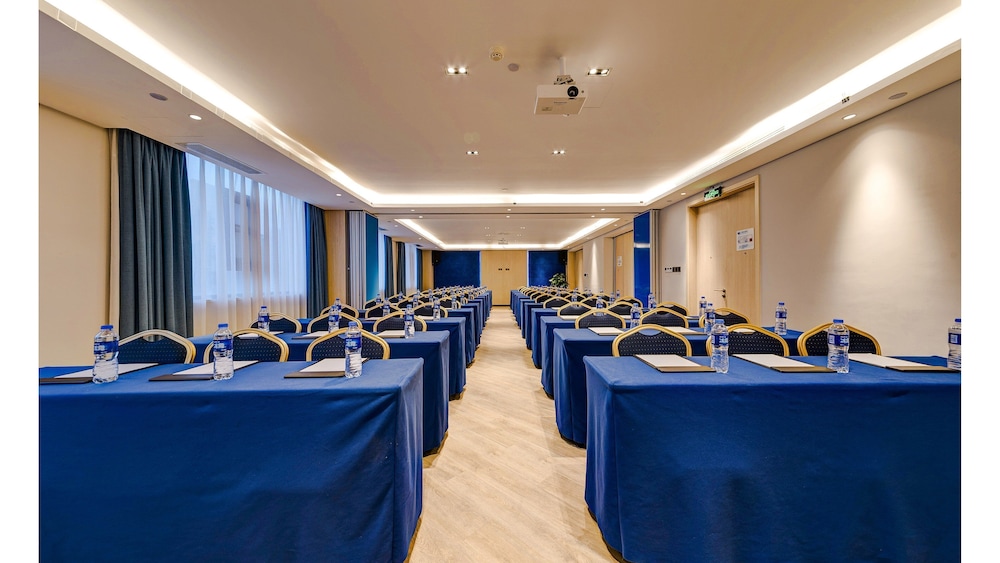 Holiday Inn Express Shijiazhuang High-Tech Zone 25/30