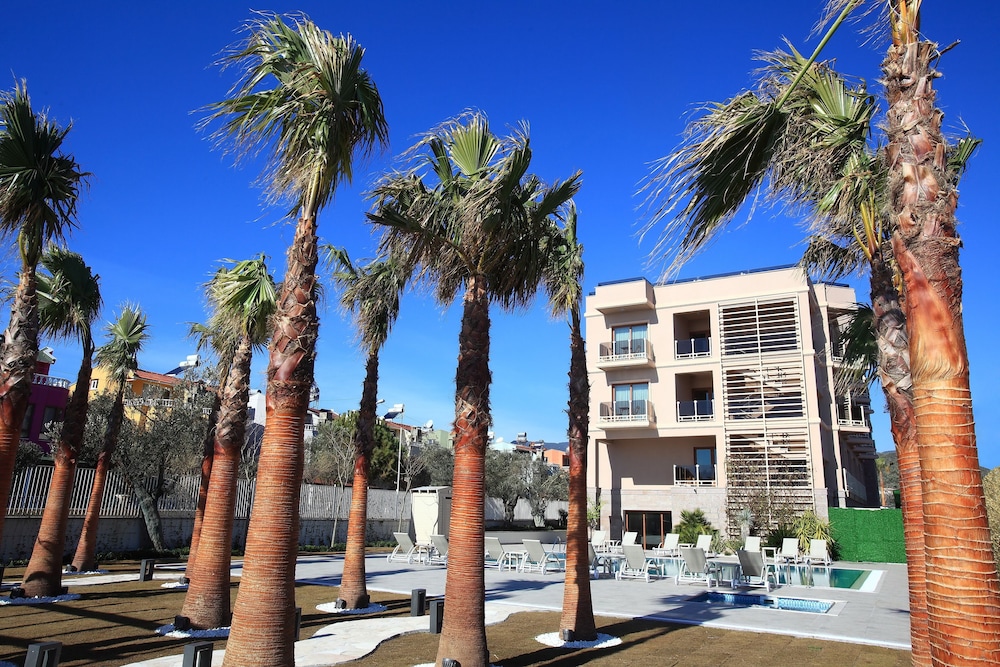 Esida Hotel 39/49