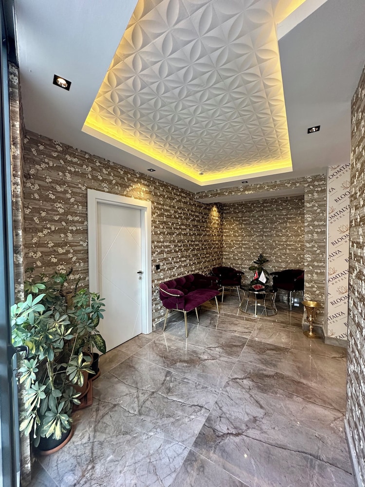 Bloomtalya Hotel 16/64
