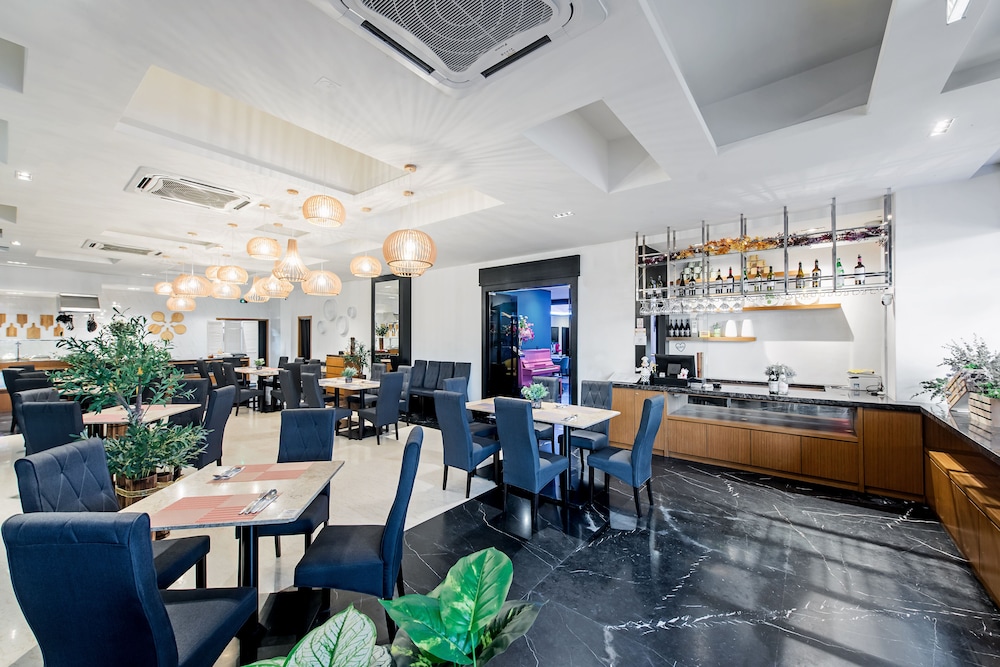Hako Hotel JBCC 70/74