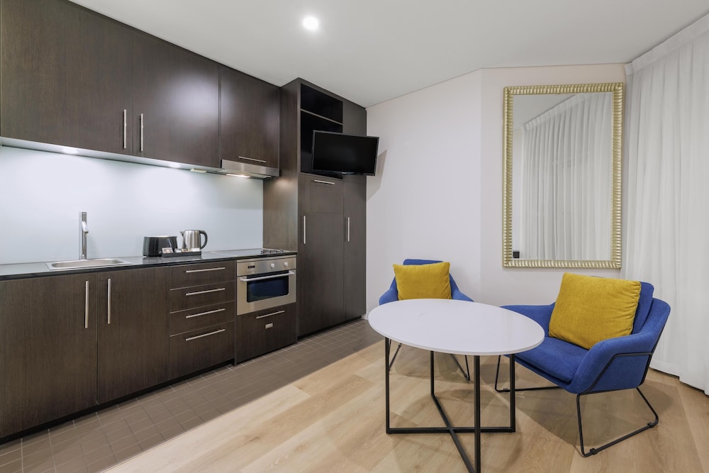 Oaks Melbourne on Collins Suites، ملبورن 34/50
