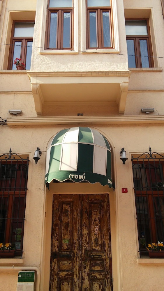 Tom Square Boutique Hotel 1/50