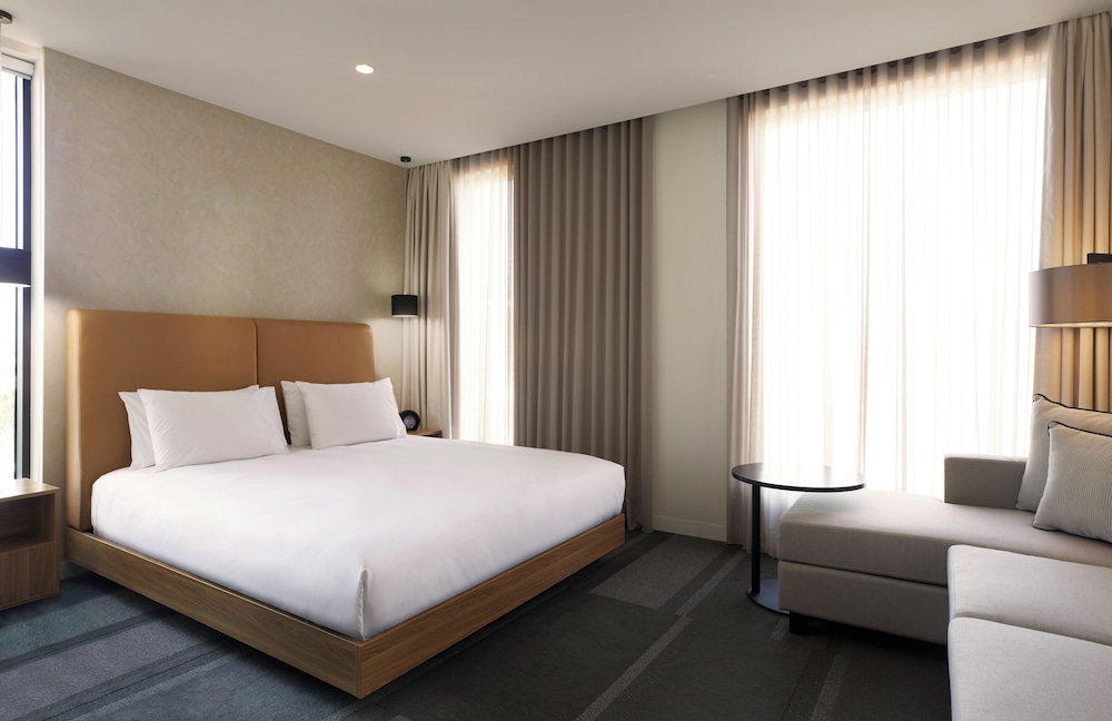 Hyatt Place Melbourne Essendon Fields 18/62