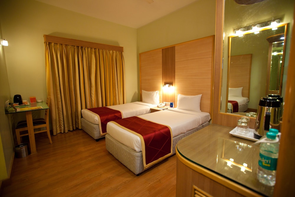 Tara Comfort Hotel Ramoji Film City 11/33