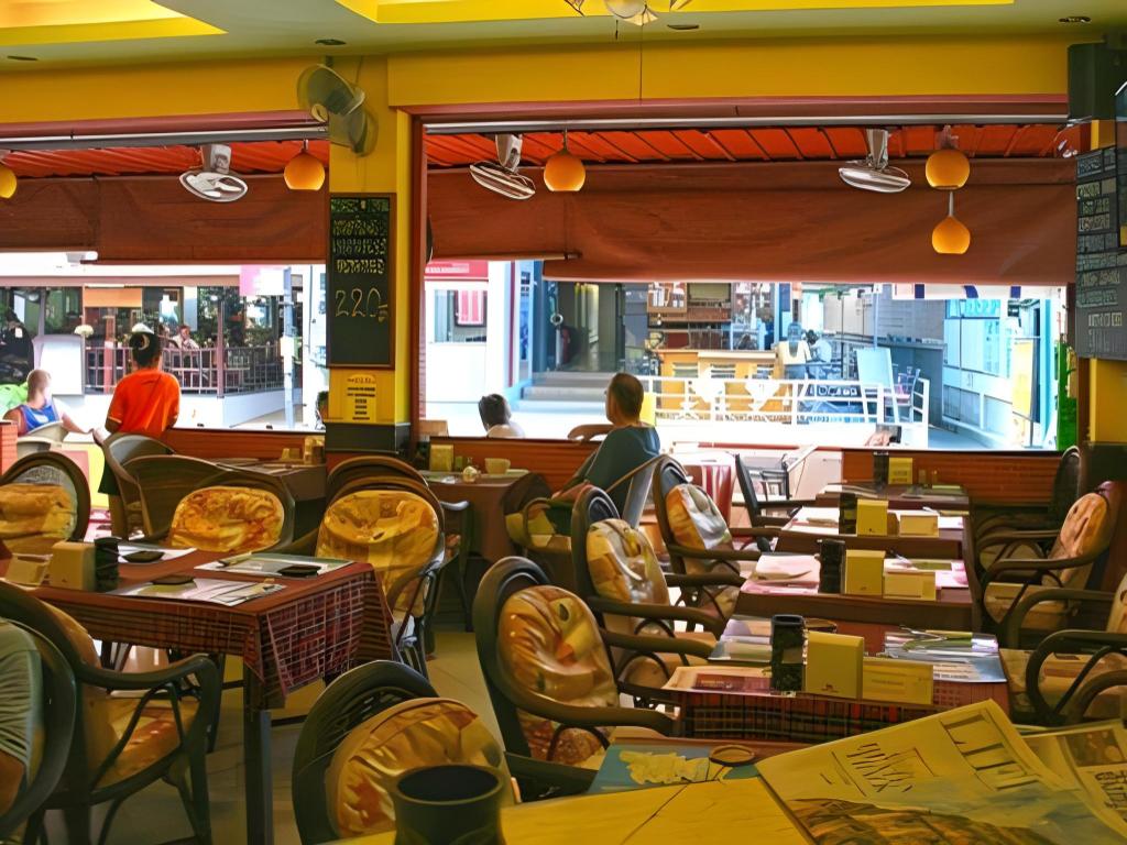 restaurant cafeteria