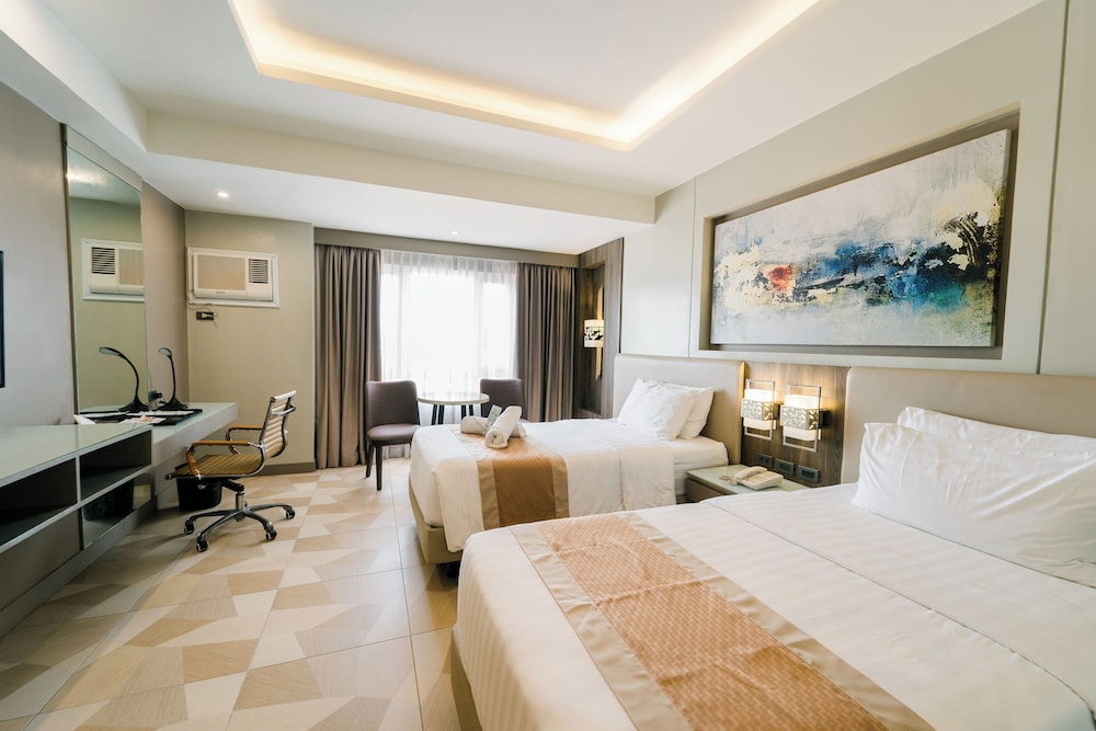 DELUXE, TWIN BEDS