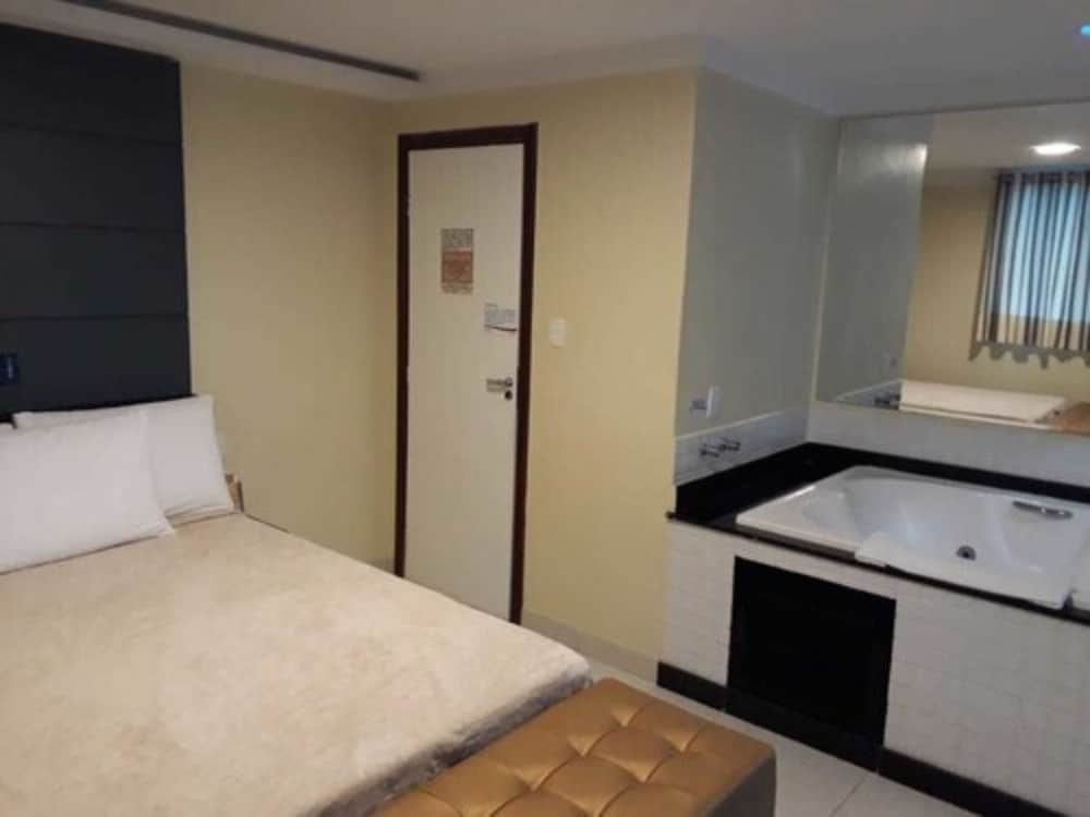 HOTEL SEMPRE EXECUTIVE 65/67
