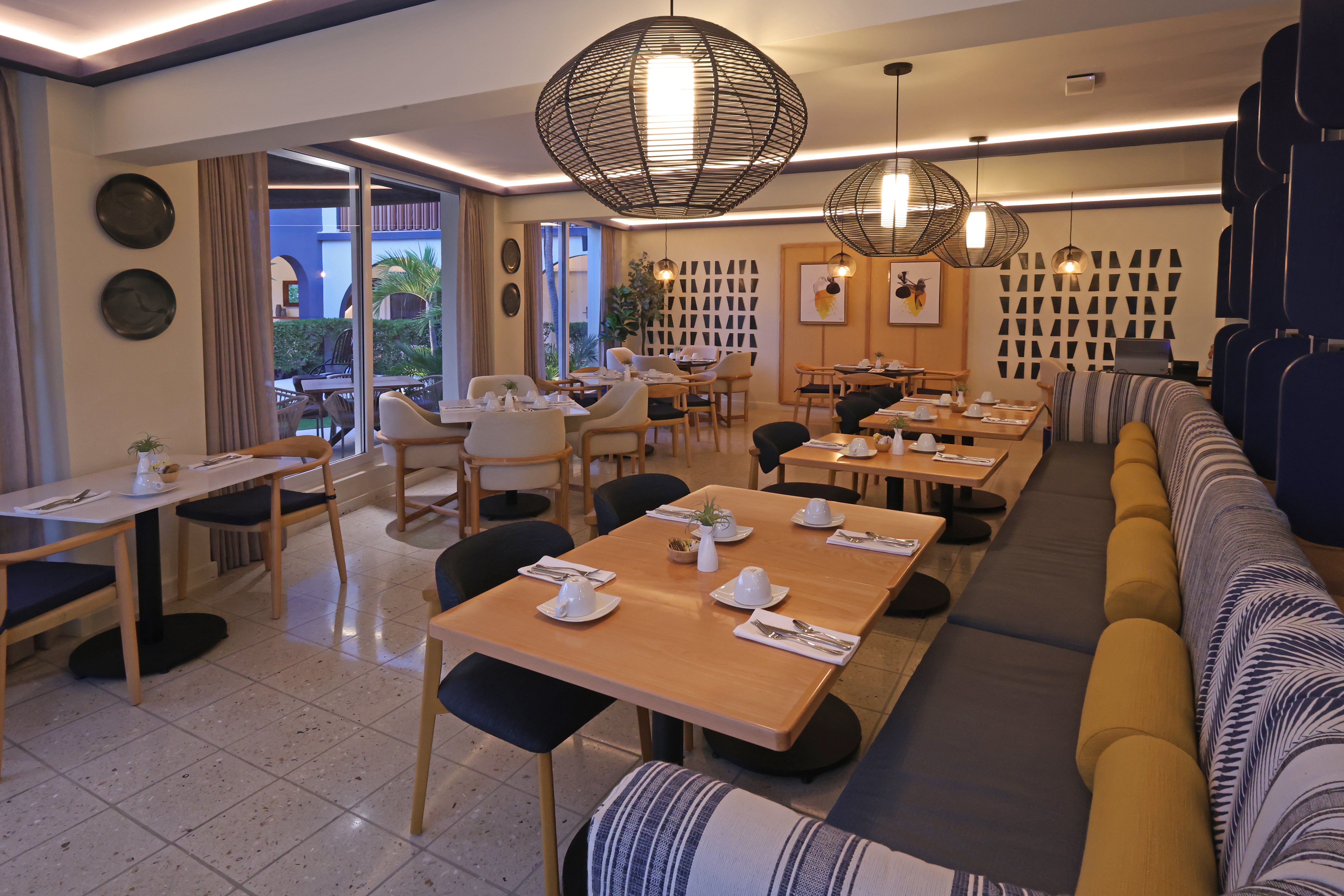 Voco Surfside Aruba by IHG 60/90
