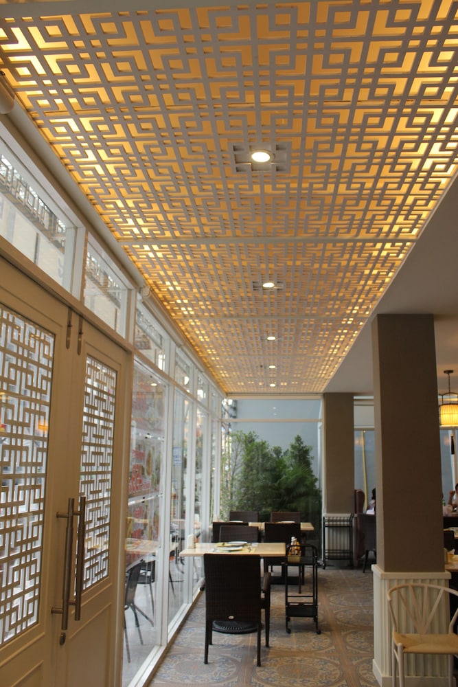 Sino Maison Hotel 15/50