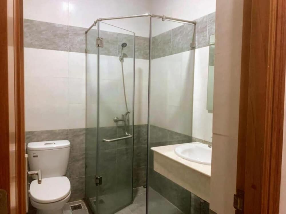 غرفة قياسية بسرير كوين، White Diamond Hotel - Airport 4/4