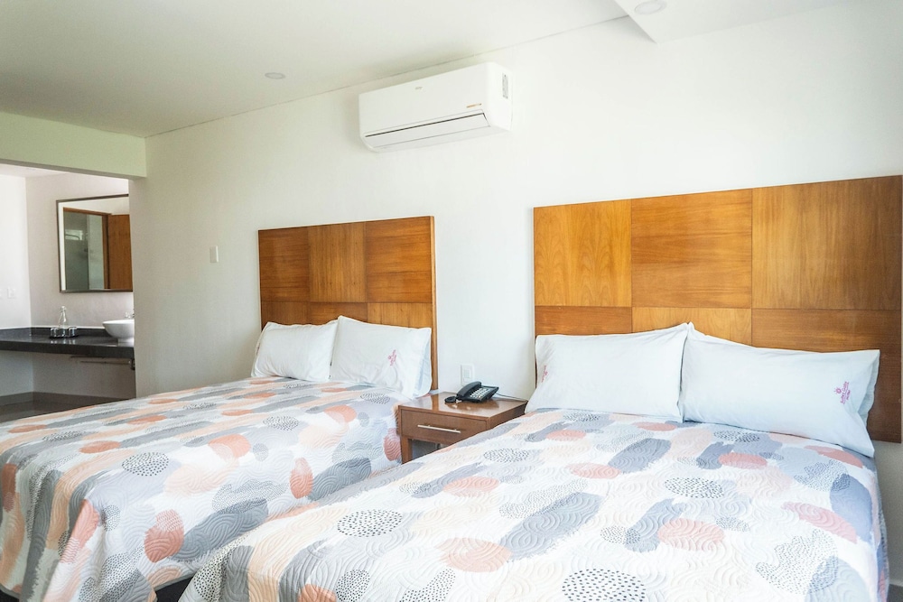 غرفة سوبيريور بسريرين مزدوجين، Hotel Suites Gaby Cancun 10/10