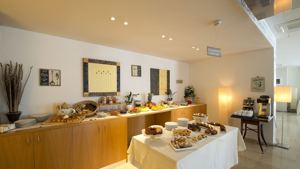 restaurant-cafeteria