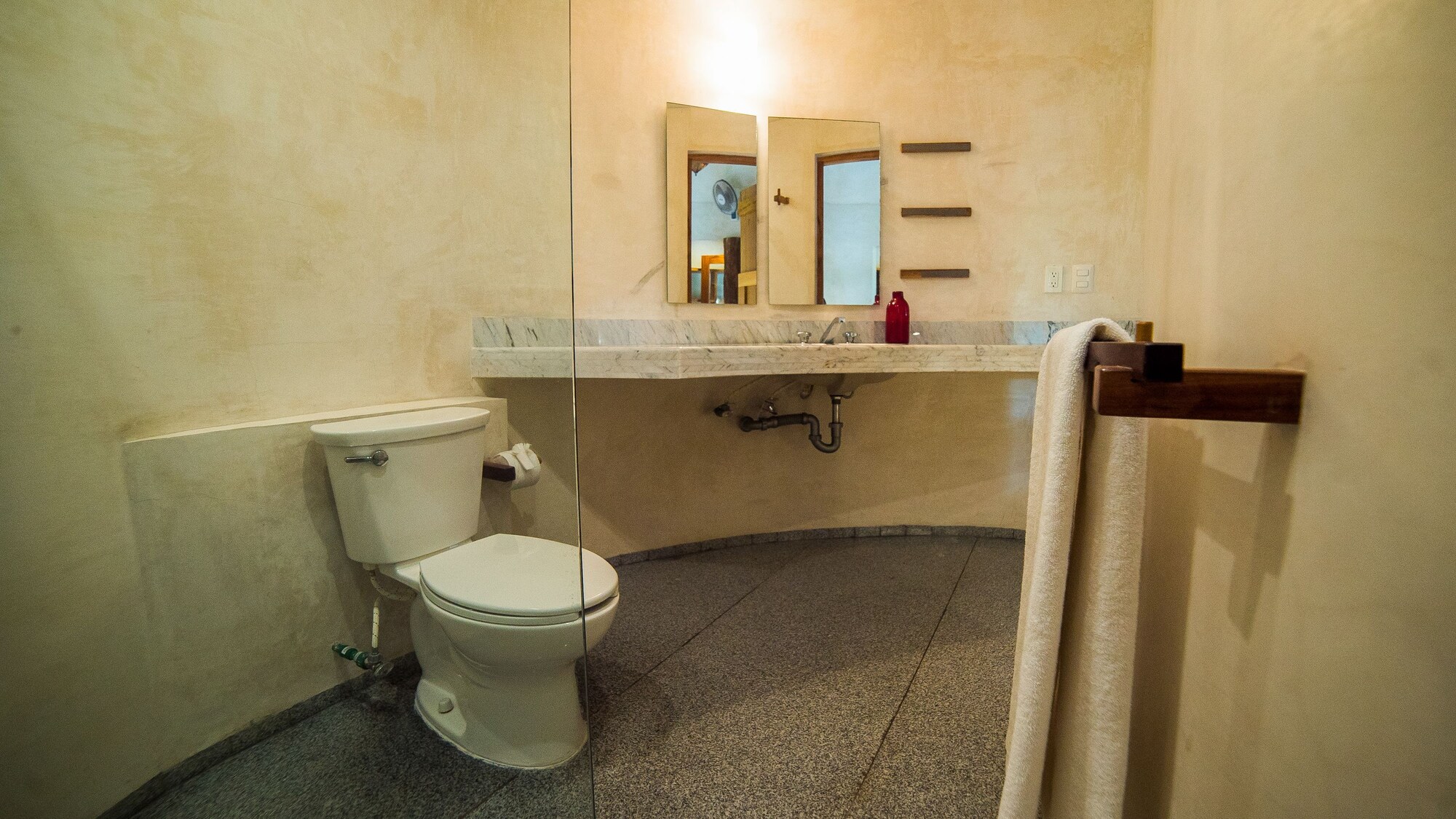 Maya, House, King Bed, Partial Ocean View، Hotel Poc Na 6/8