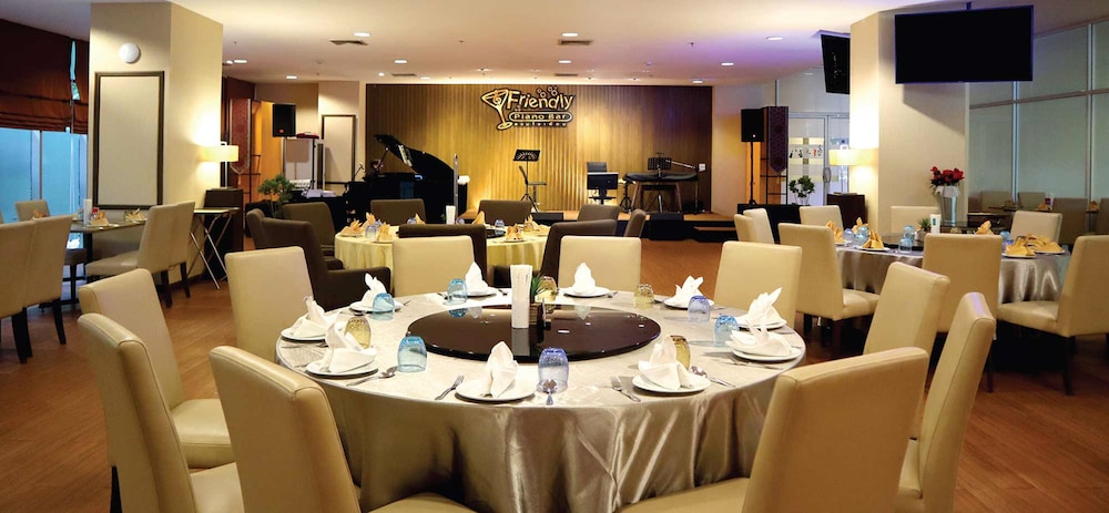 restaurant-cafeteria