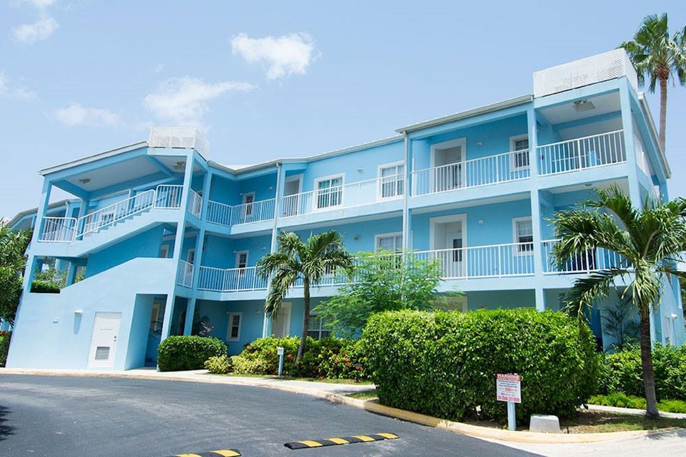 Grandview Condominiums 6/79