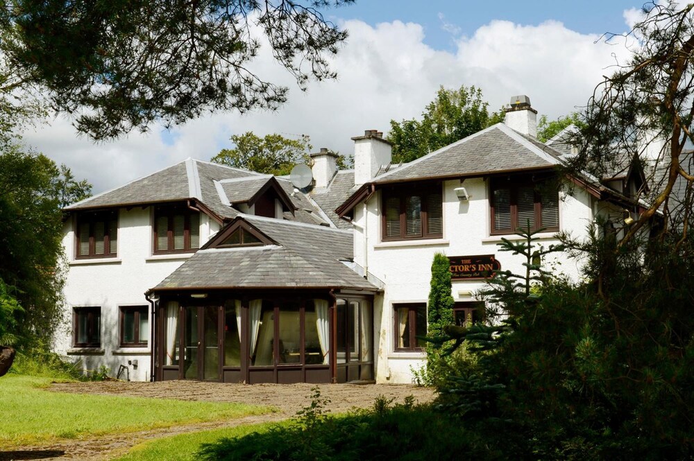 Factors Inn & Cottage 21/25