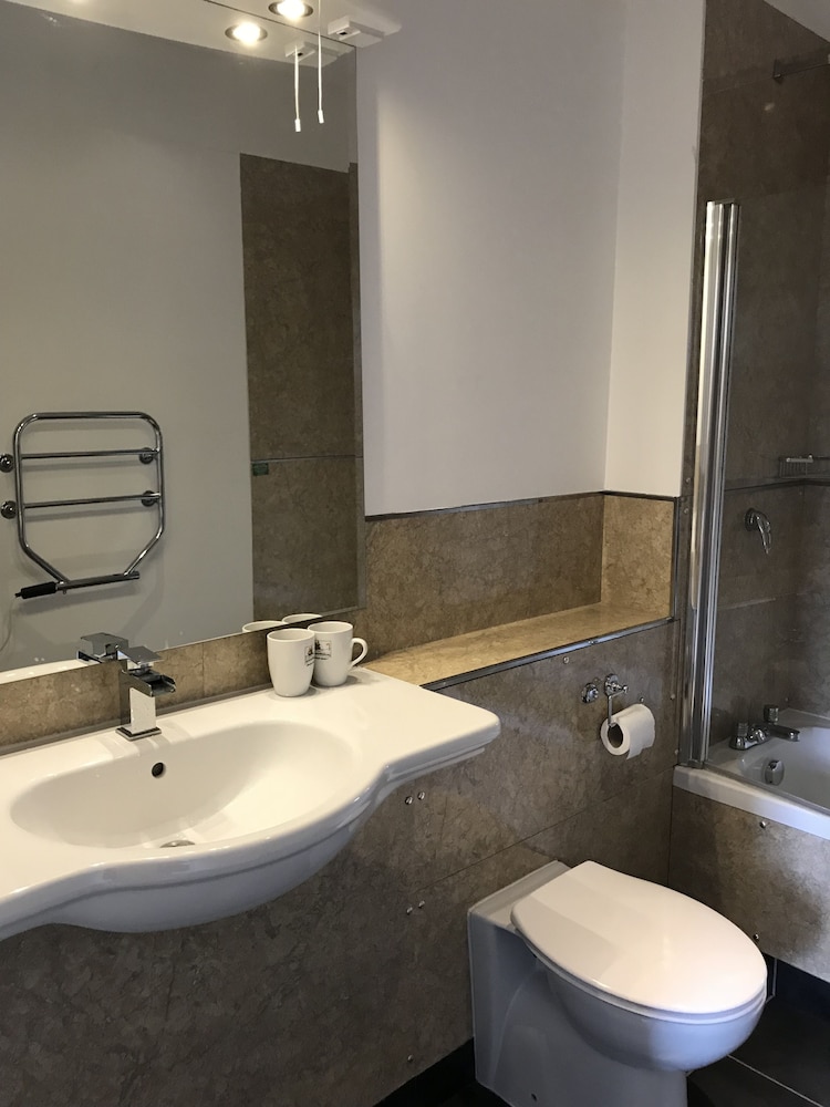 غرفة قياسية بسرير مزدوج، The Links Country Park Hotel 4/5