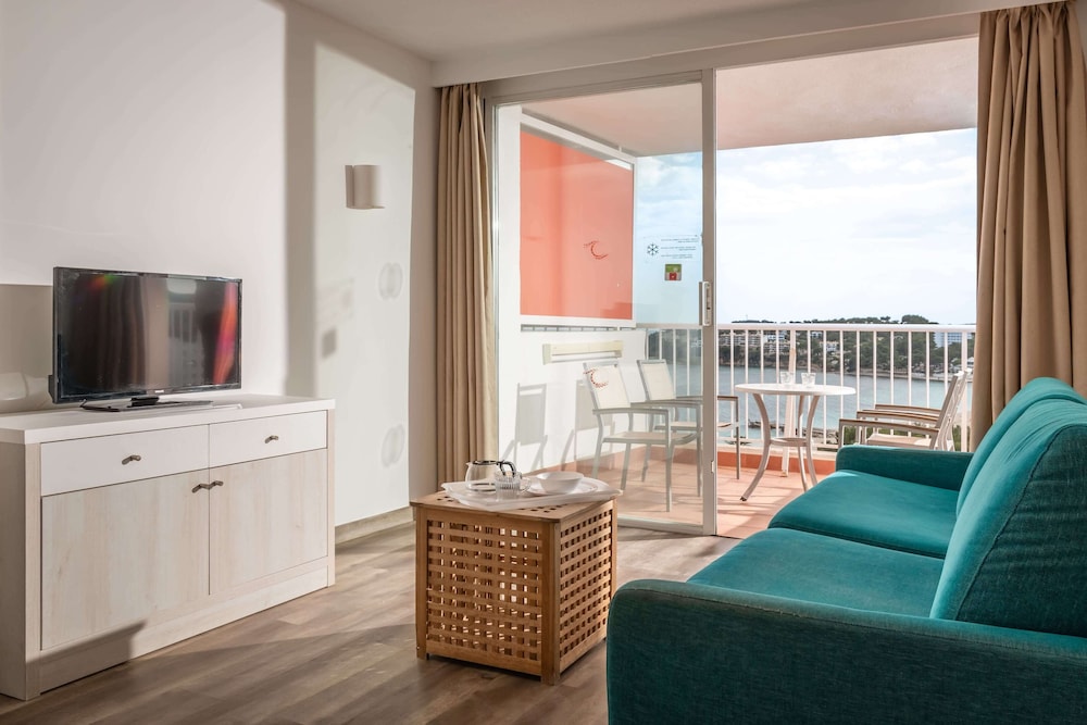 Apartamentos Vistasol 55/80
