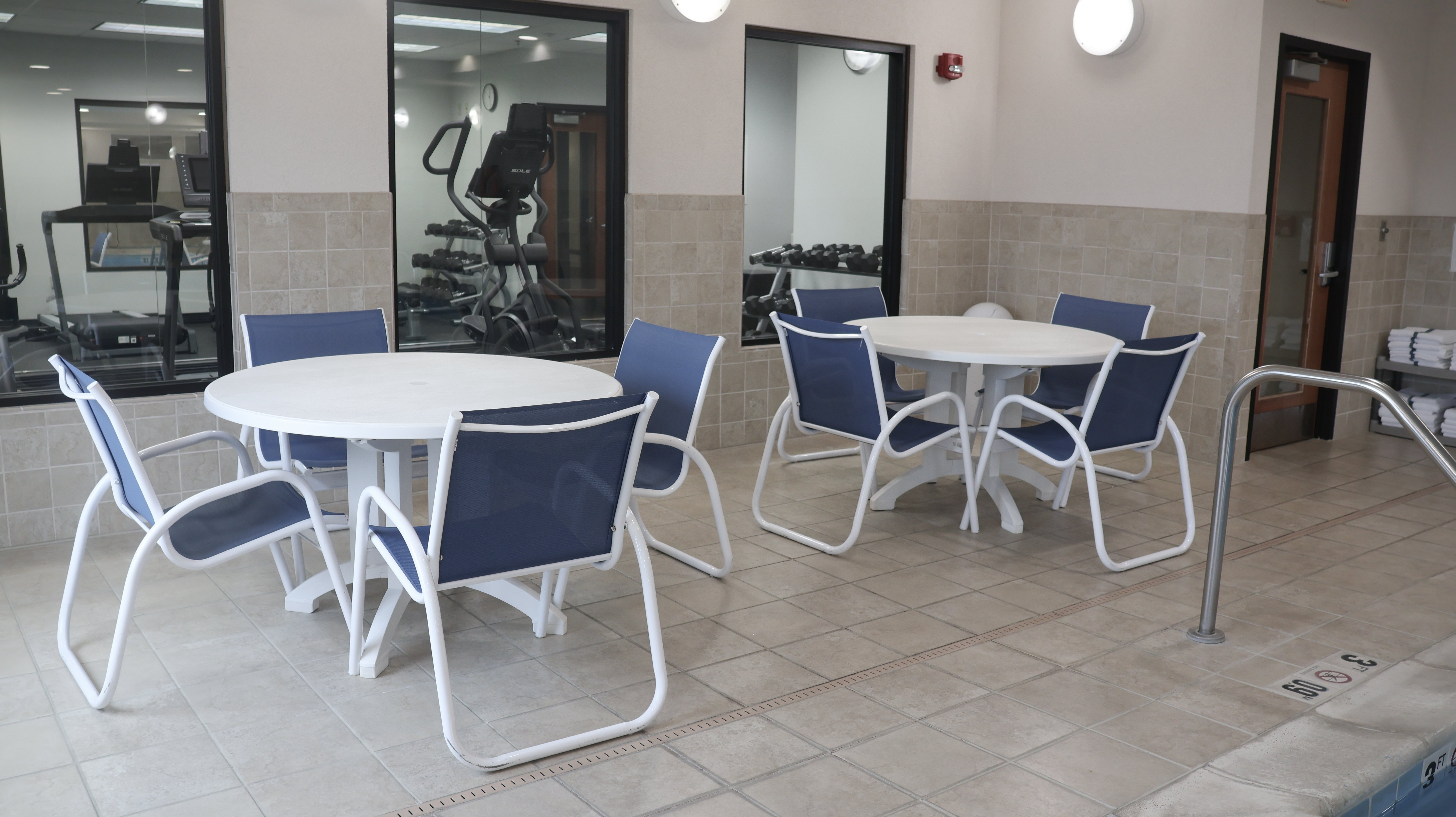 Holiday Inn Express Hotel And Suites Morton Peoria Area 61/70
