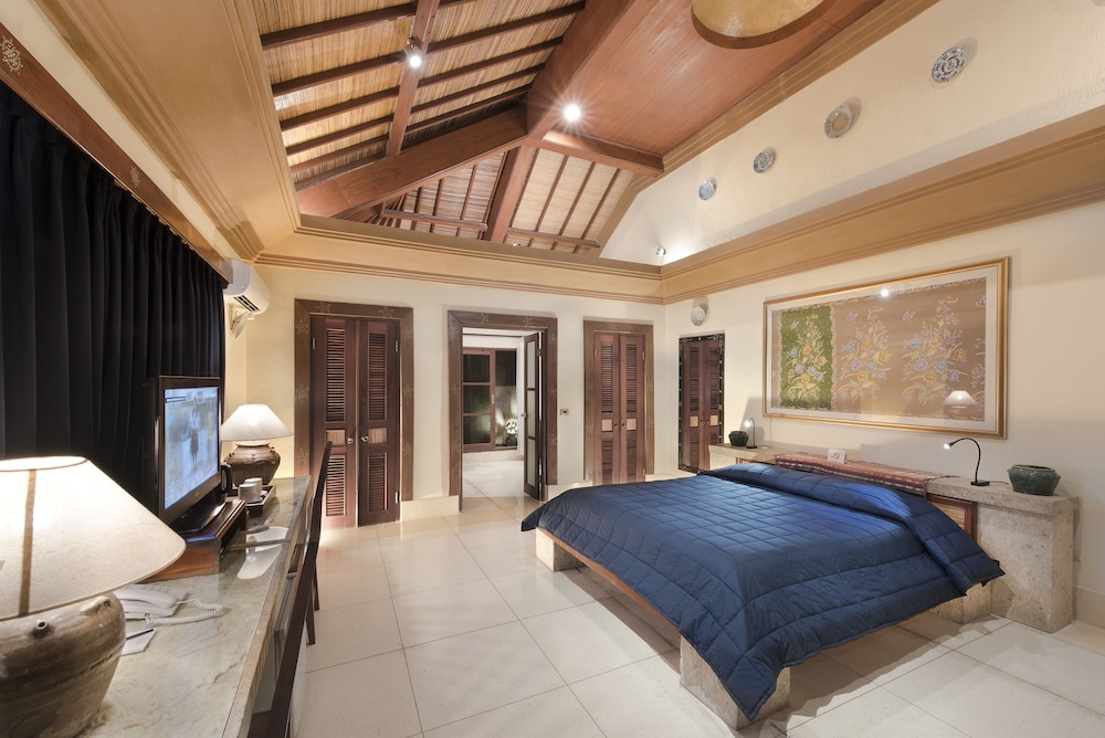 Villa Almarik 25/66