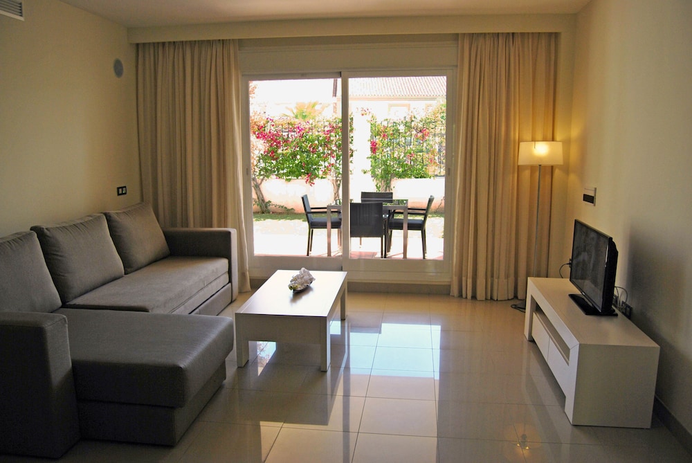 Cortijo Del Mar Resort 31/50