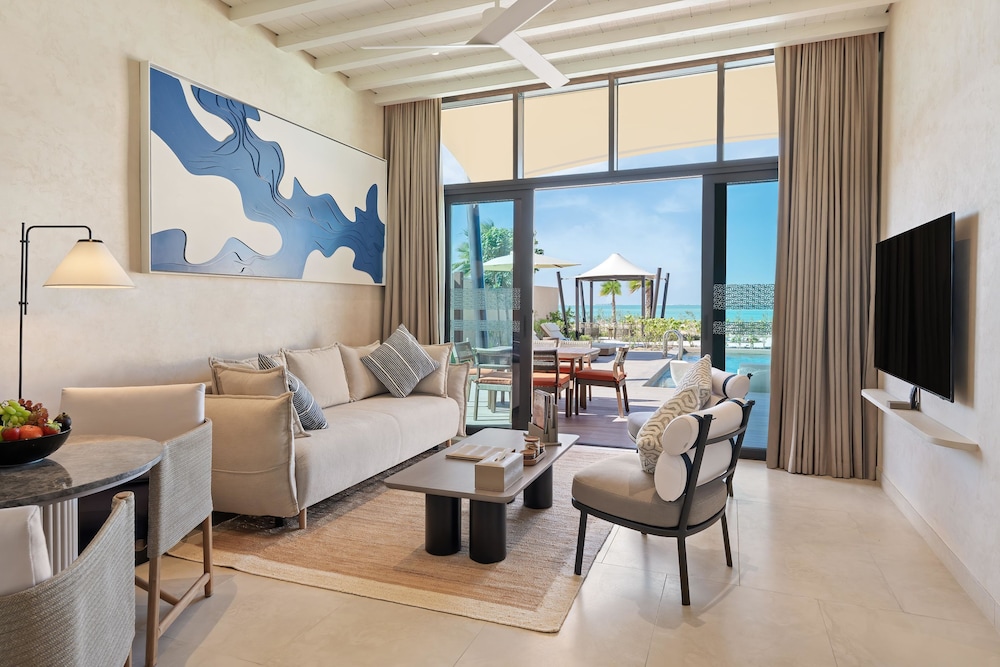 Bab Al Nojoum Hudayriyat Villas 33/62