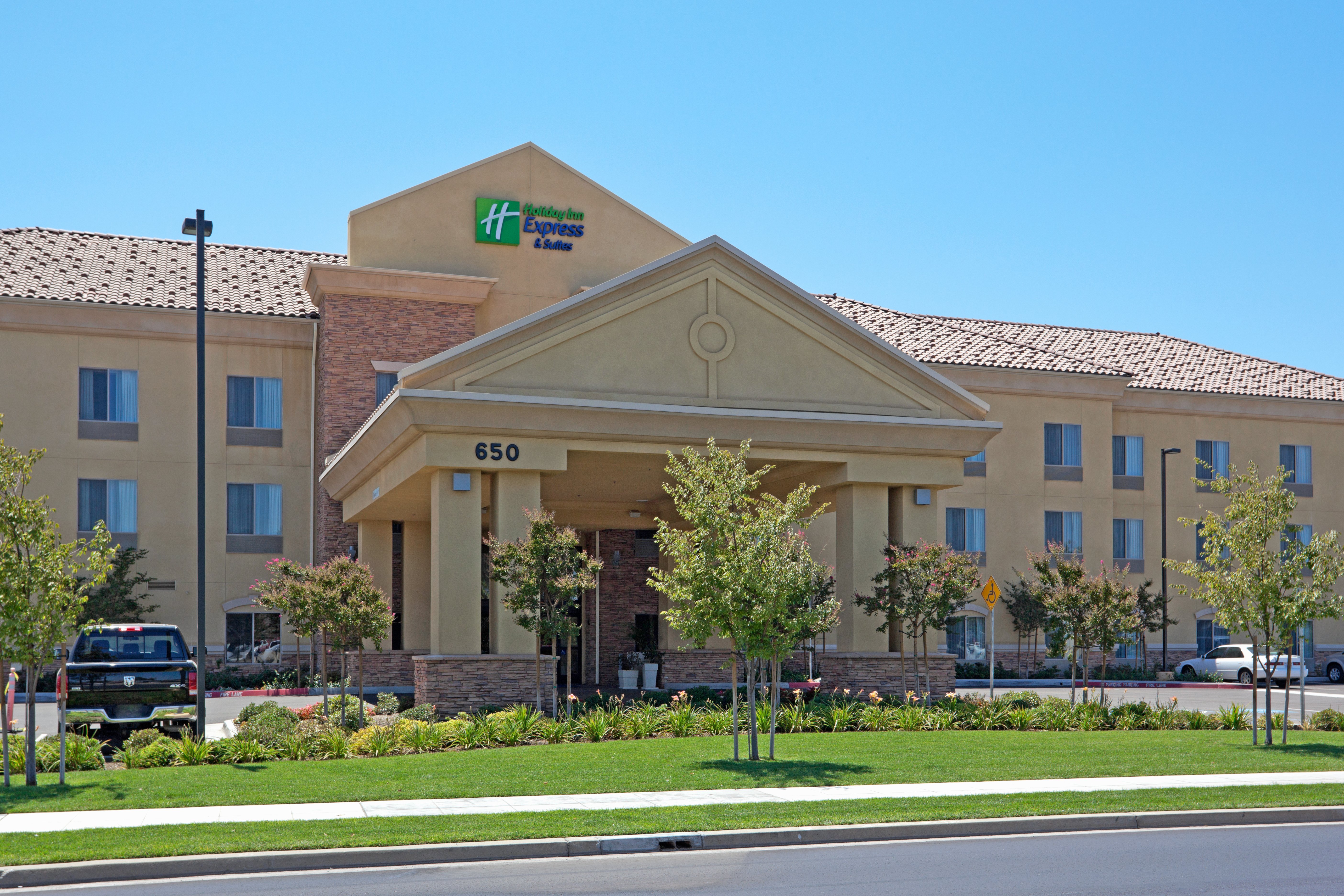 Holiday Inn Express Hotel Clovis Fresno 2/76