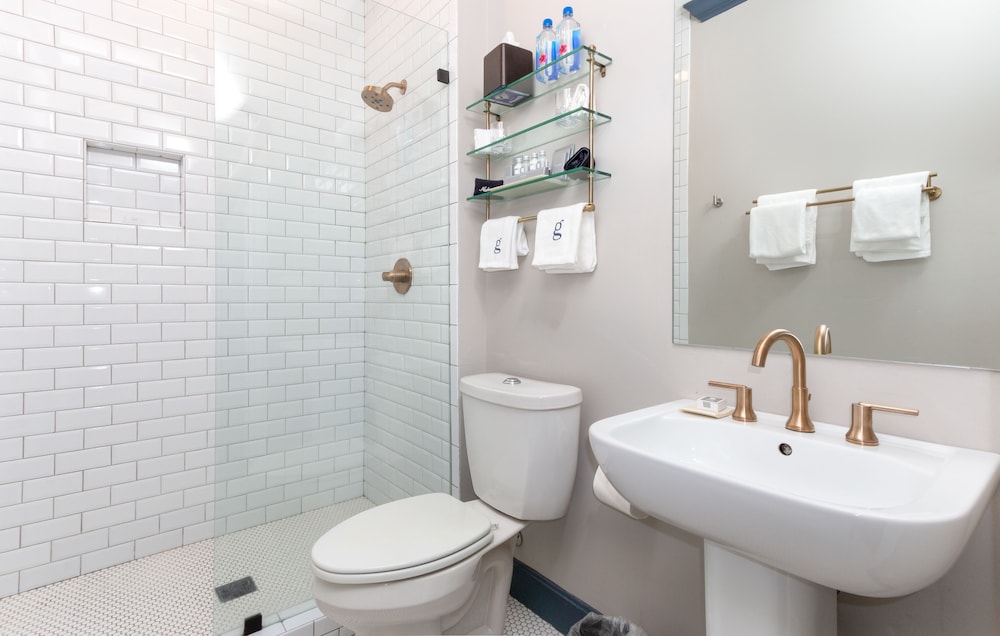 Germantown Inn 50/50