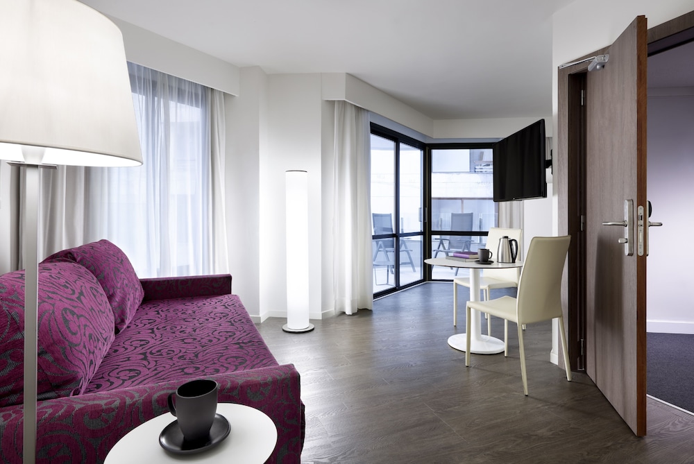 Melia Palma Marina 48/76