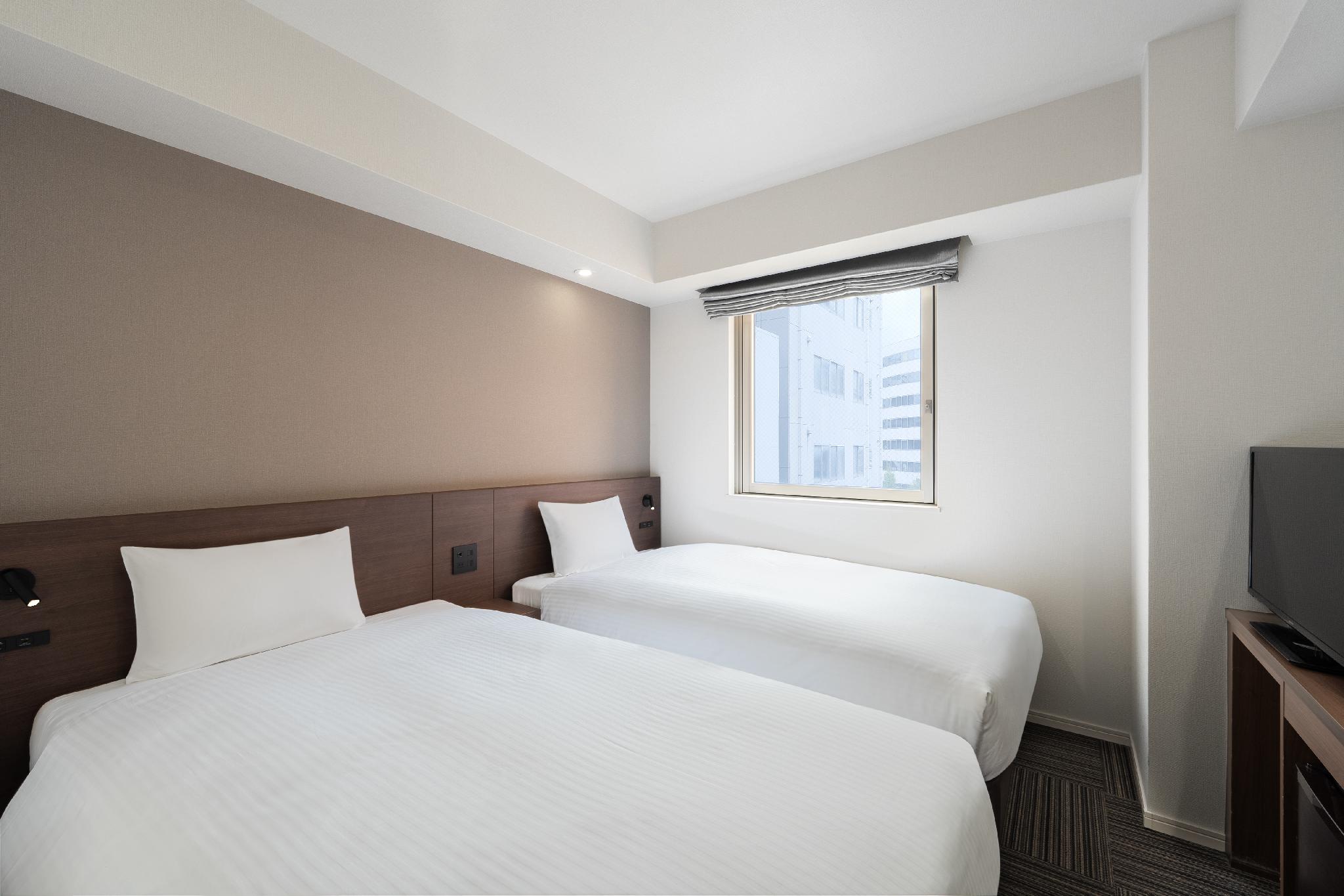 Standard Twin with Shower Booth Only