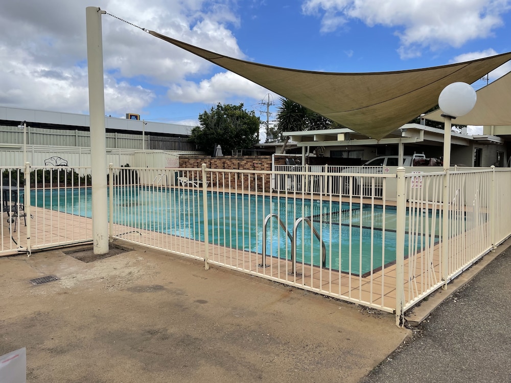 Citrus Motel 14/24