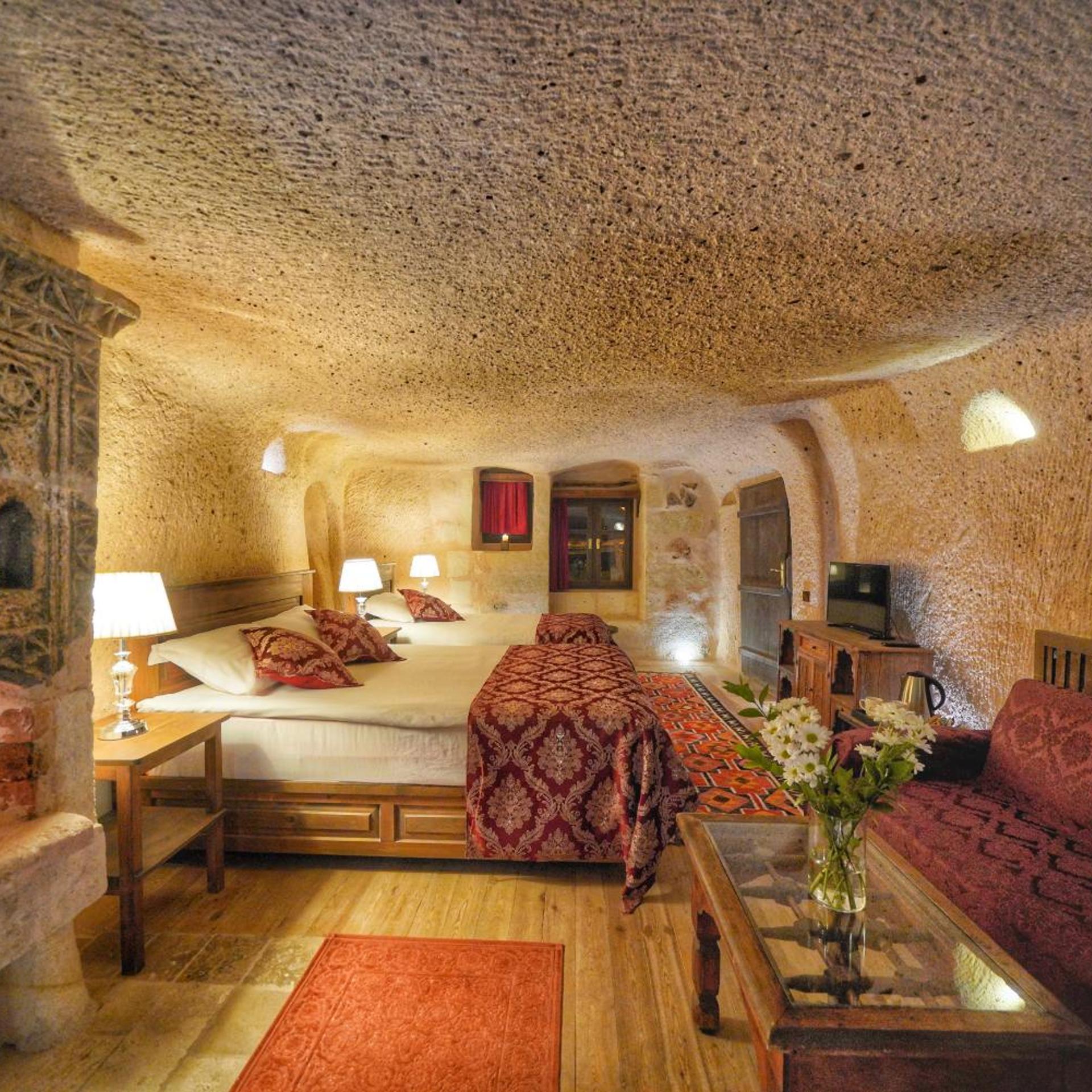 CAVE, DIVA, SUITE