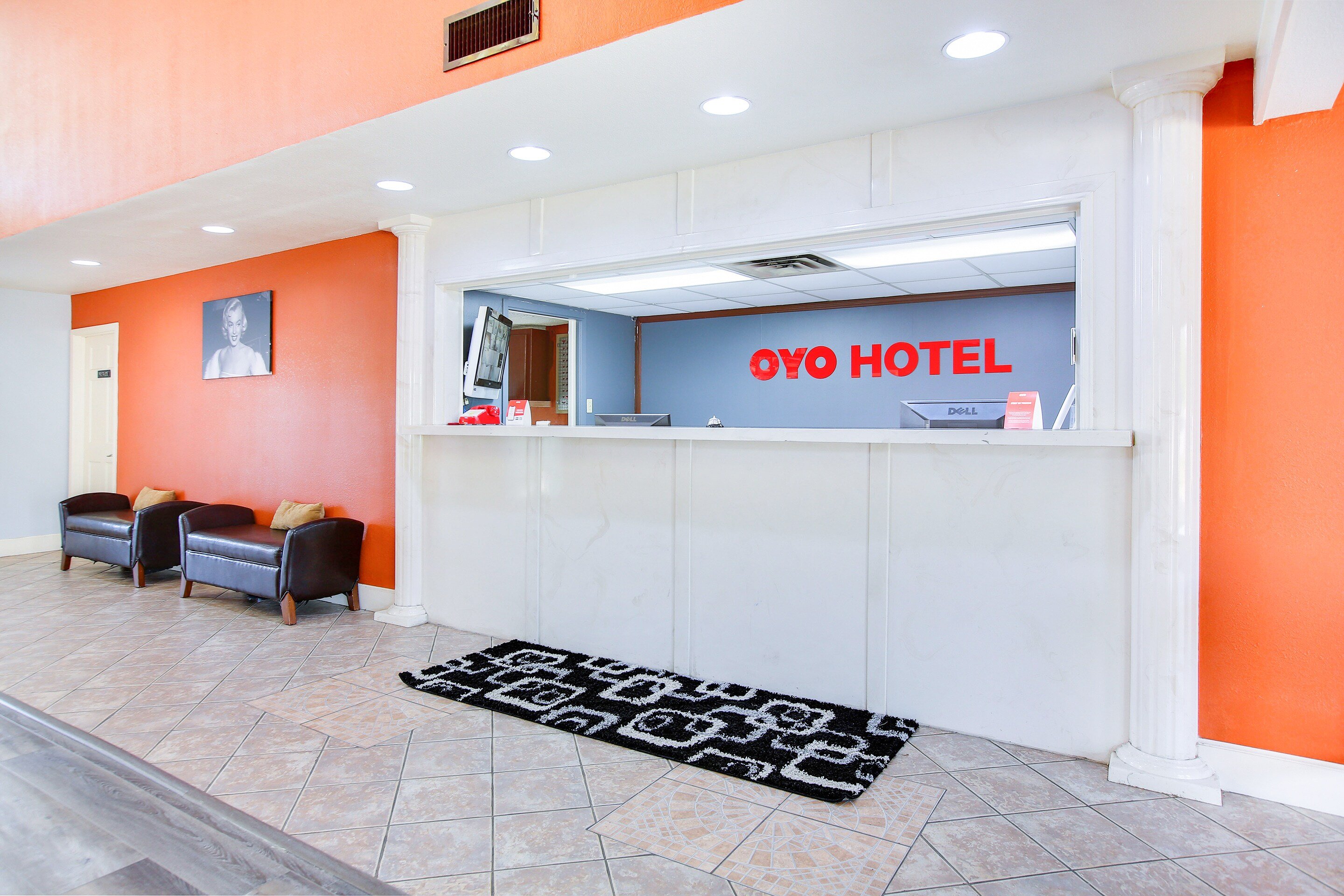 OYO Hotel Texarkana Trinity AR Hwy I-30 7/52