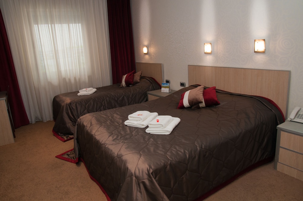 Vigor Hotel 14/50