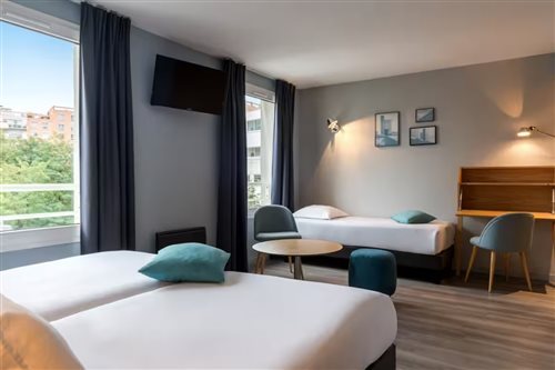 Room, Triple, Balcony