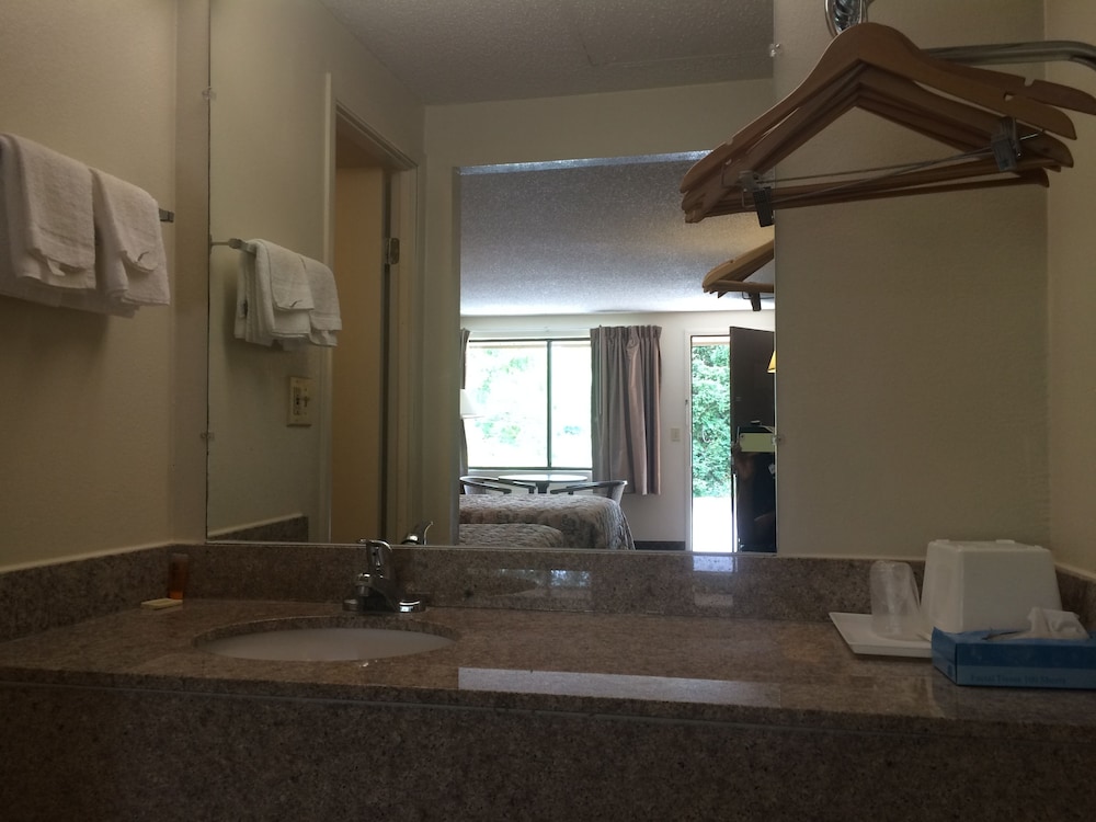 Motel6 Salem, VA 36/52