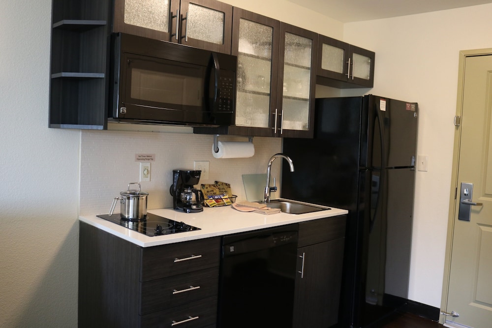 CANDLEWOOD SUITES GOODLETTSVILLE - NASHVILLE 35/41
