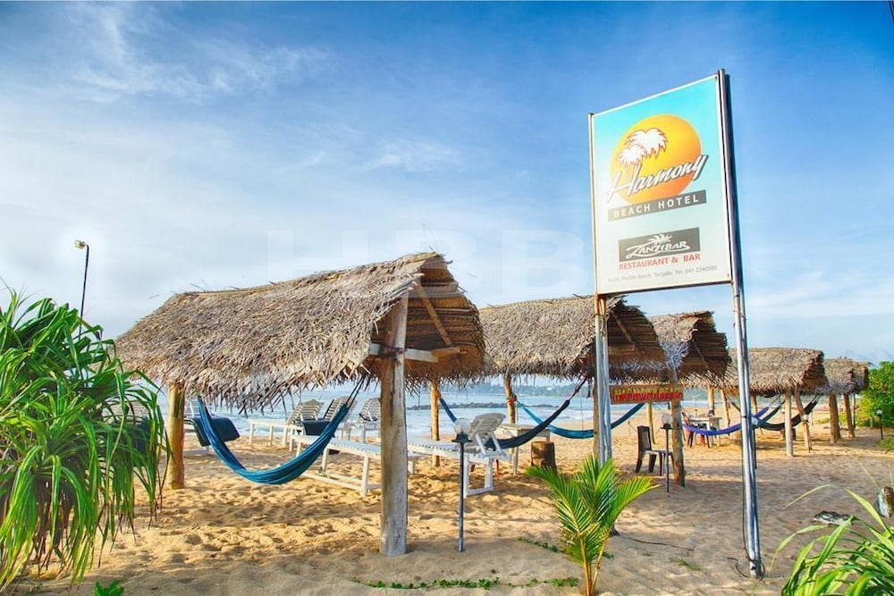 Harmony Beach Bungalows 16/24