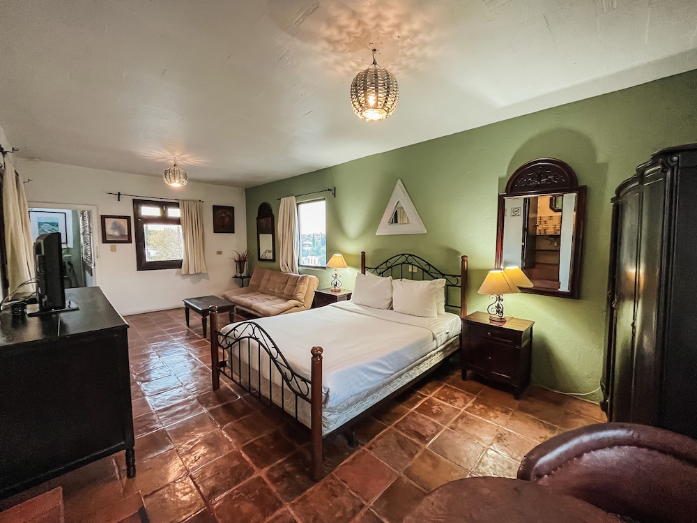 Los Agaves Hotel 26/52