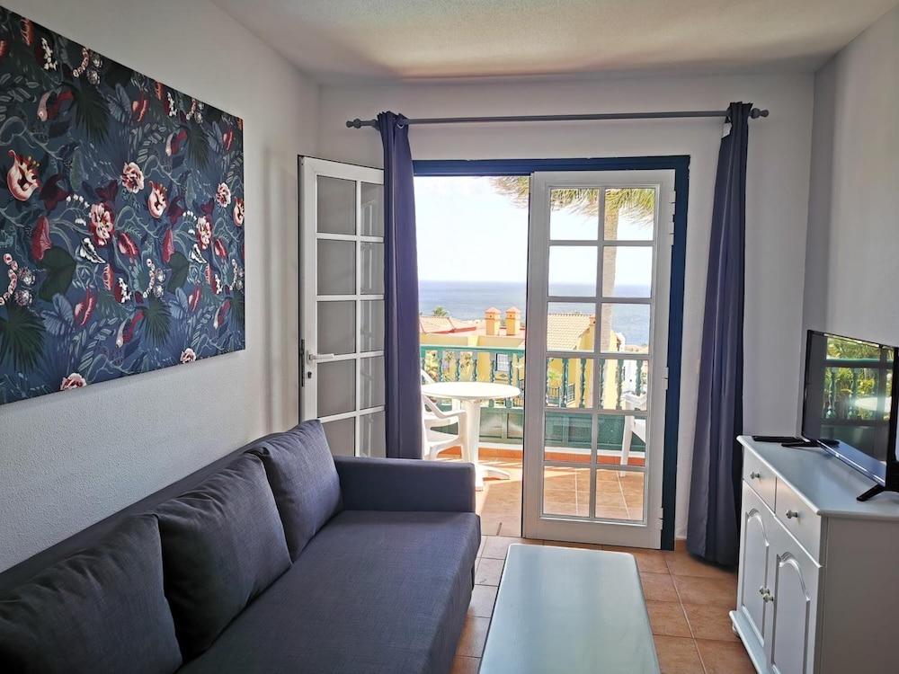 Apartamentos Oasis San Antonio 34/53