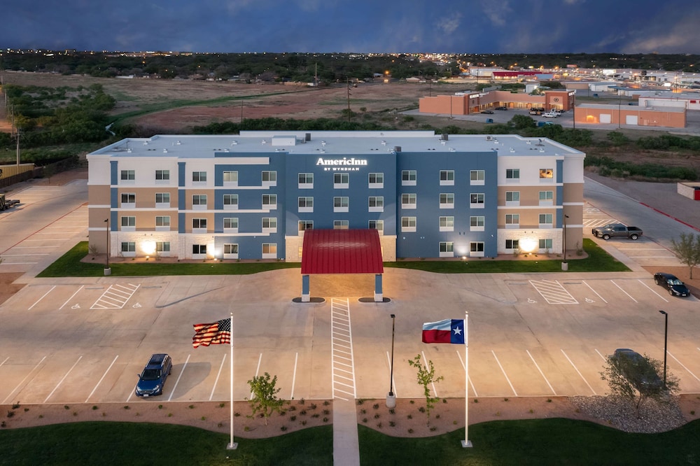AmericInn by Wyndham San Angelo 1/28