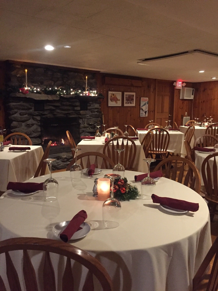 The Vermont Inn 39/50