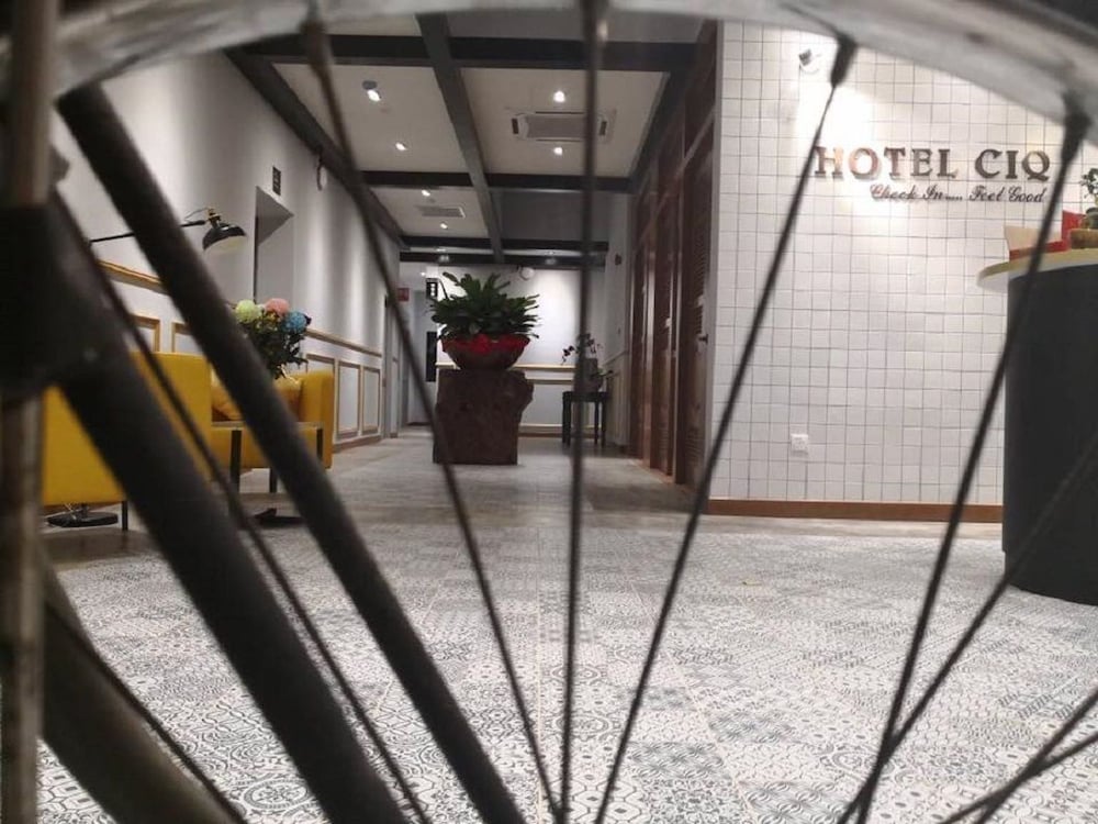 Ciq Hotel At Jalan Trus 40/54