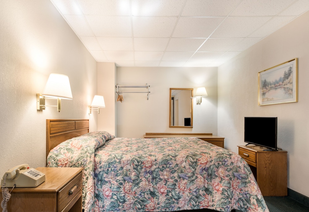 The Wander Hotel, a Ramada by Wyndham 17/52