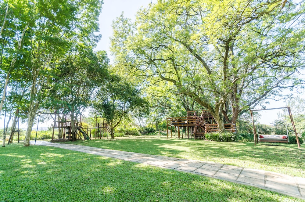 Nut Grove Manor Boutique Hotel 33/50
